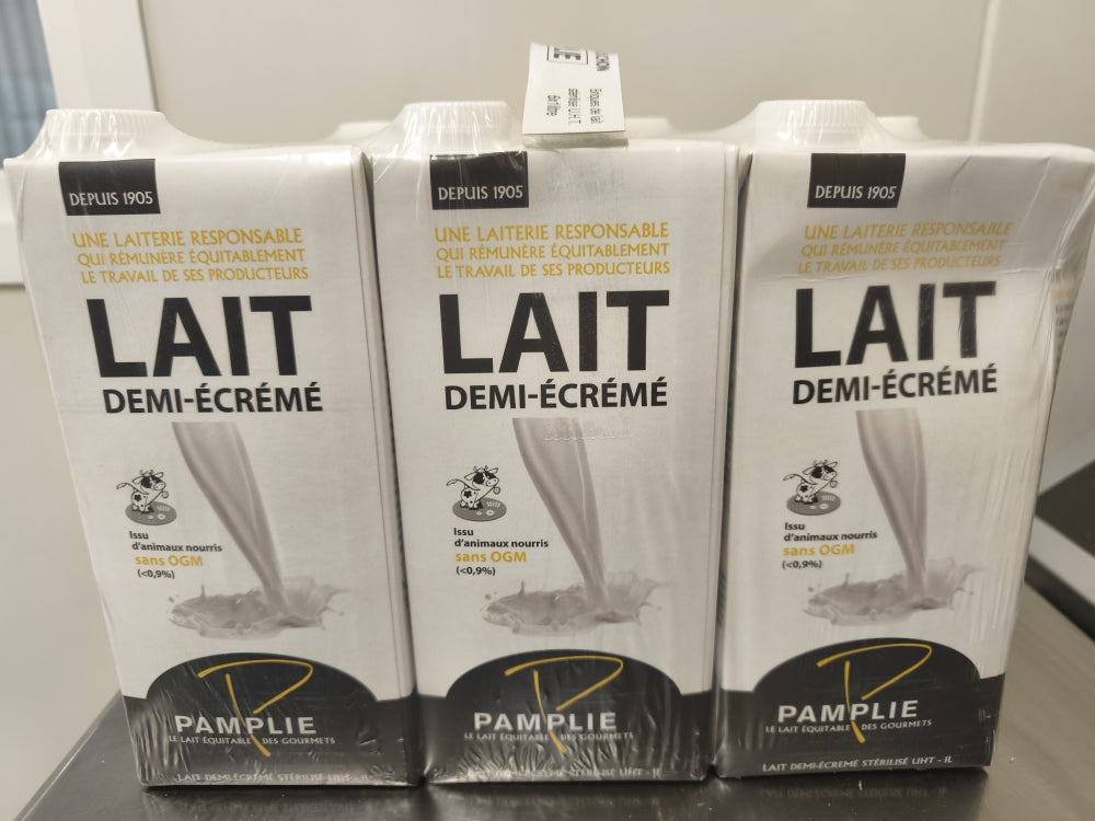 Lait 1/2 écrémé Pamplie - 1L